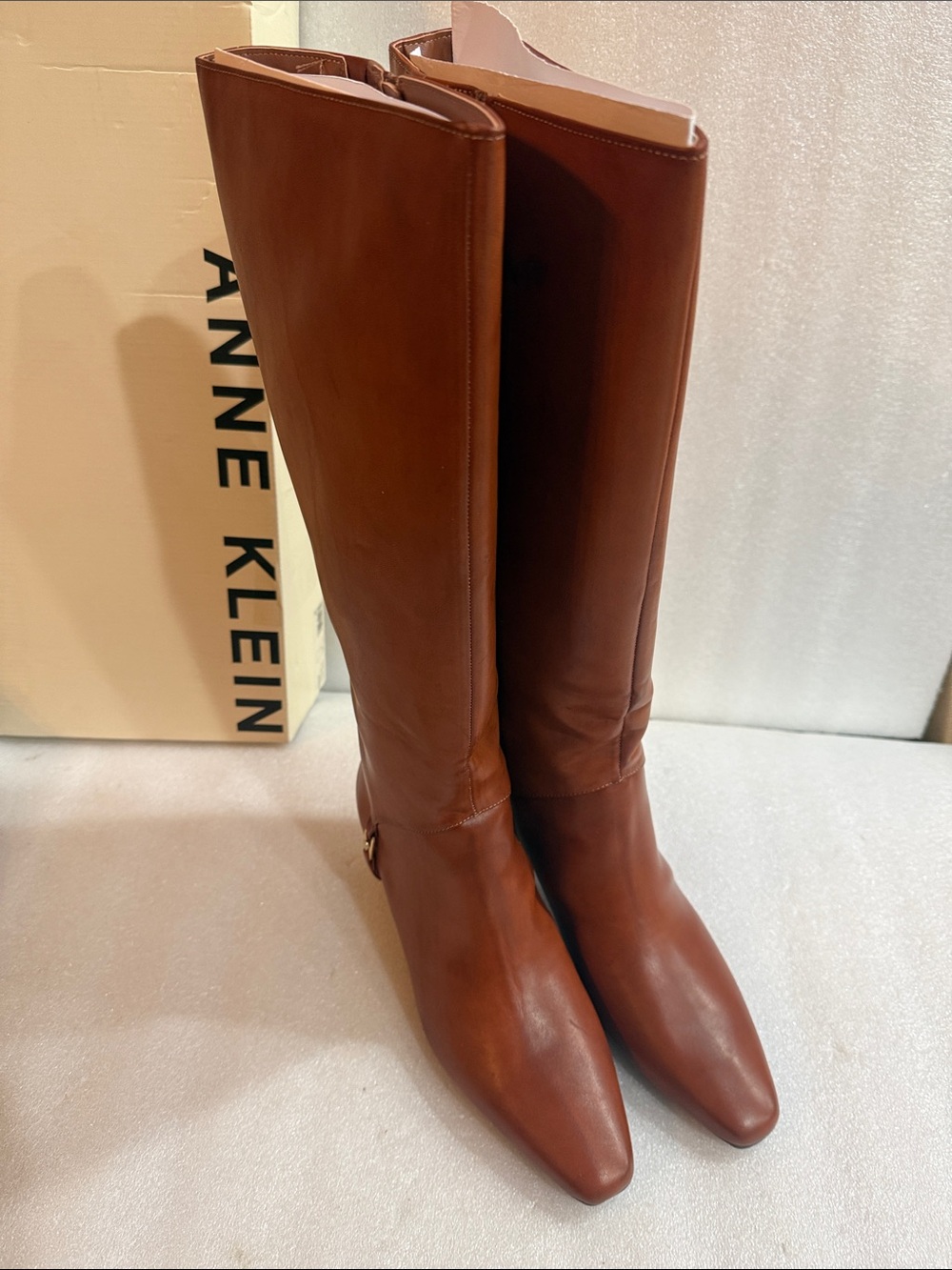 Anne Klein Women's Iverson Cognac Smooth Size 9 New